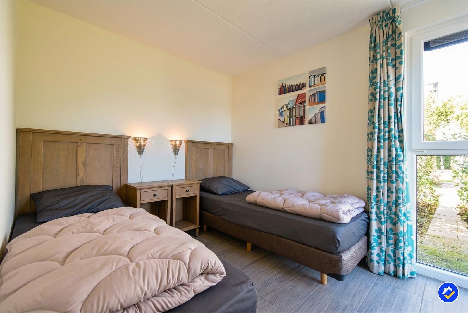 Vrijstaande woning te koop: Oude Nieuwlandseweg 11B2, Ouddorp
