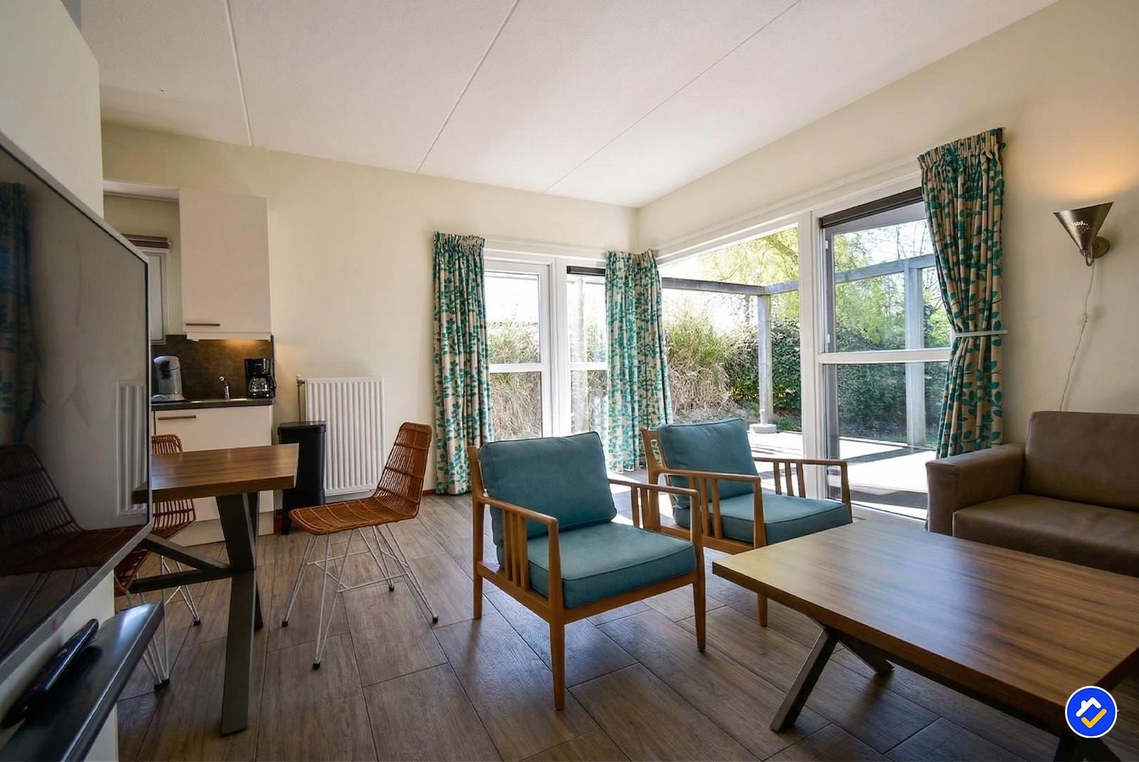Vrijstaande woning te koop: Oude Nieuwlandseweg 11B2, Ouddorp