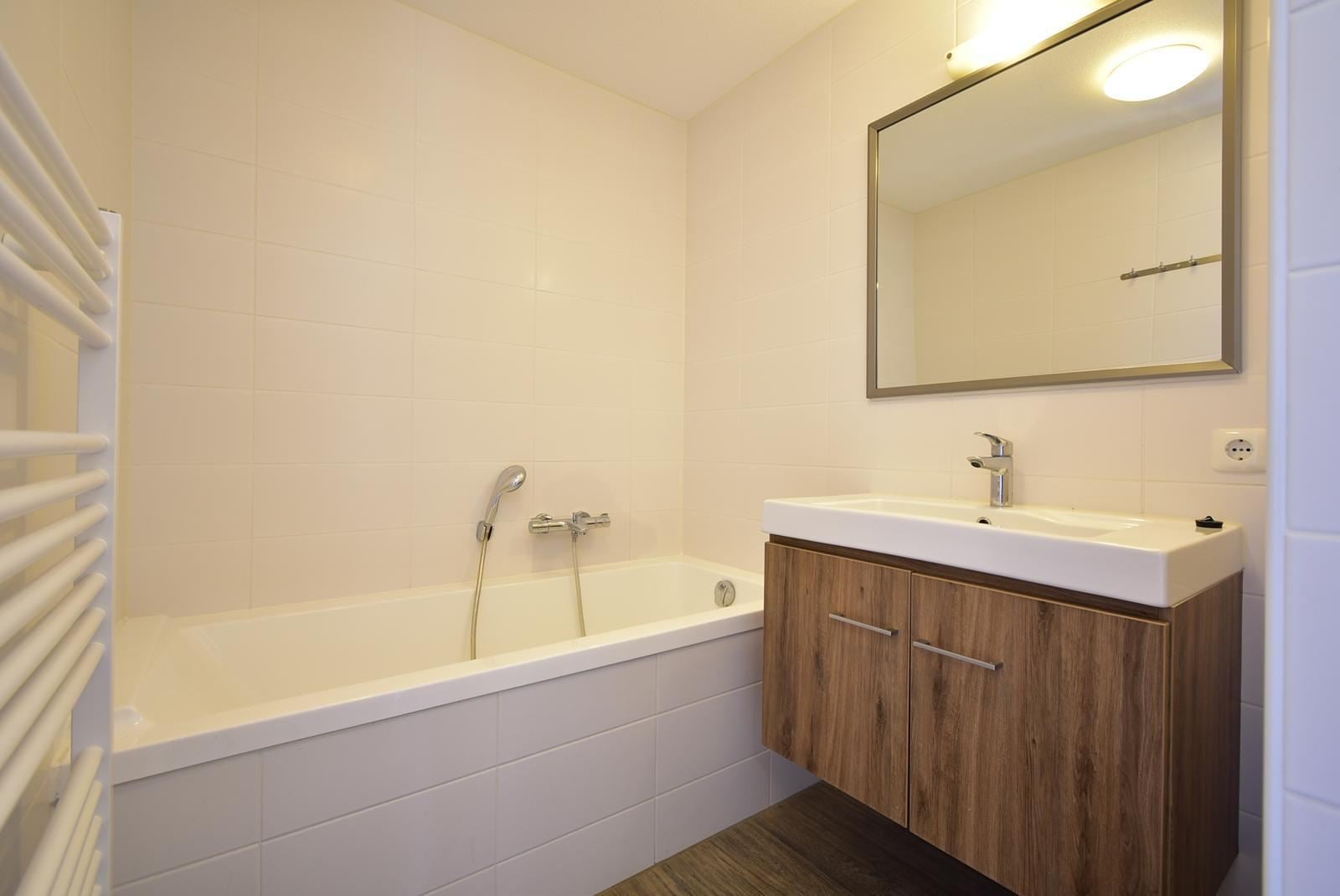 Vrijstaande woning te koop: Oude Nieuwlandseweg 11B2, Ouddorp