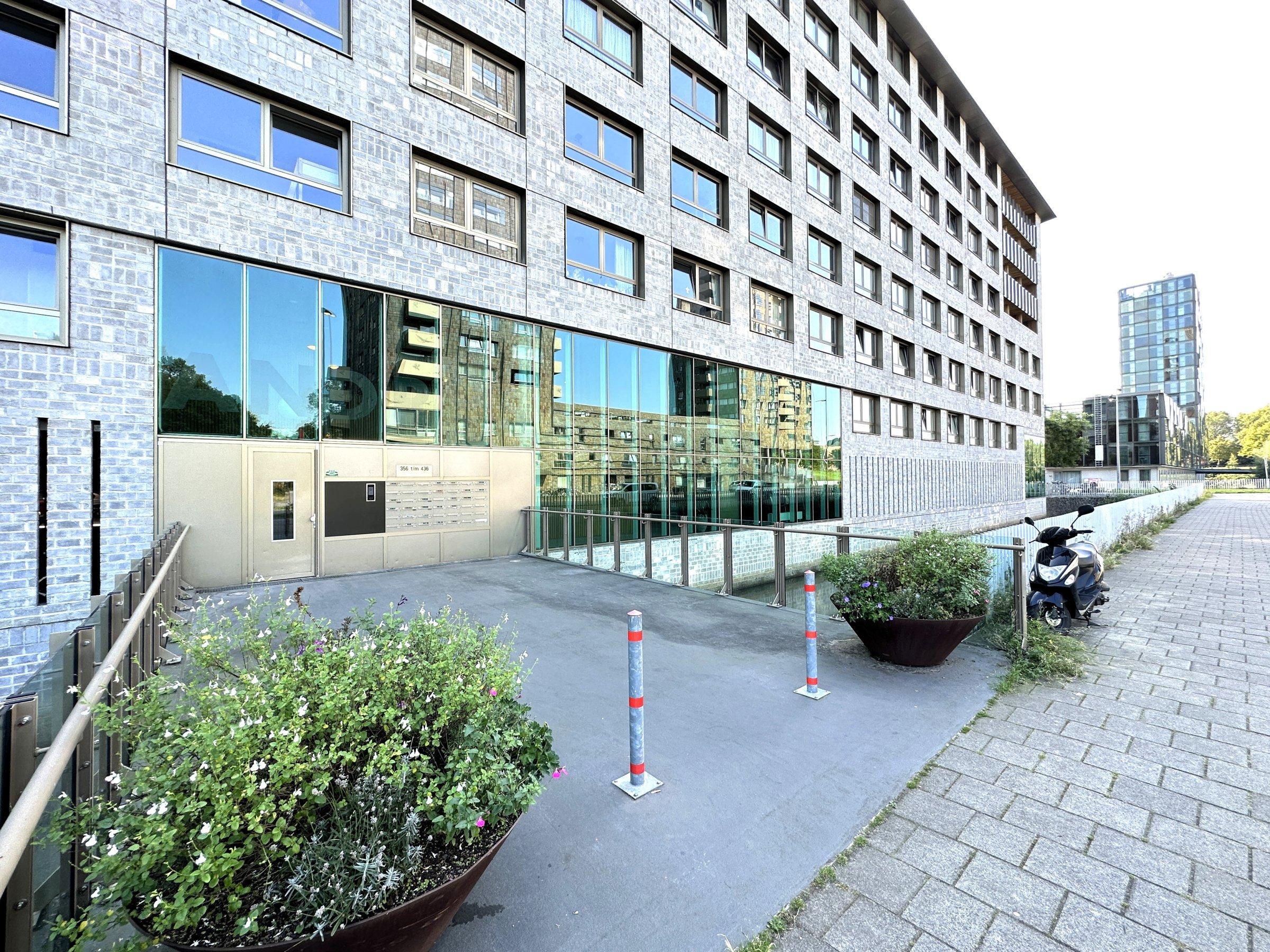 Woning te huur: Carolina MacGillavrylaan, Amsterdam