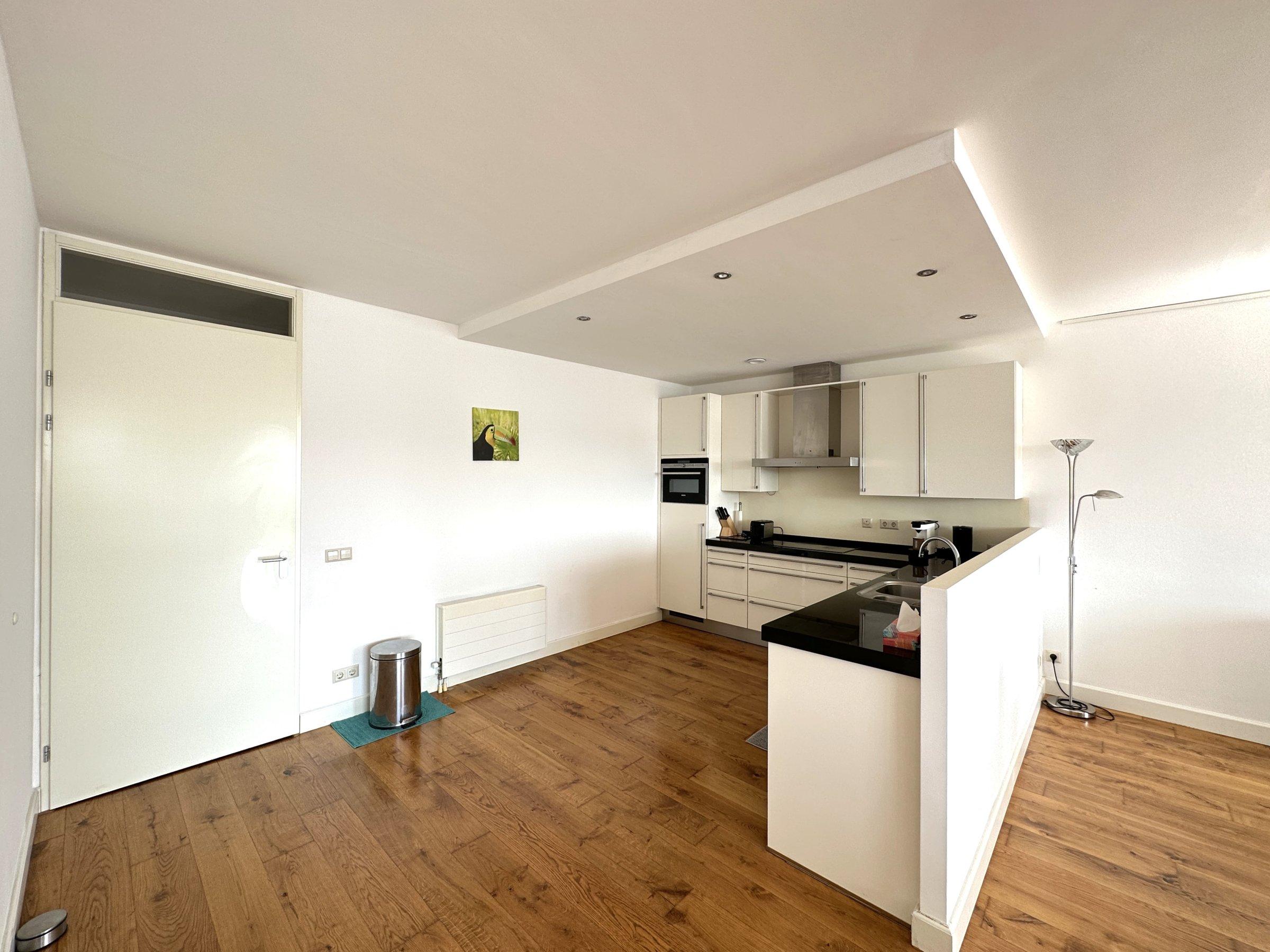 Woning te huur: Carolina MacGillavrylaan, Amsterdam
