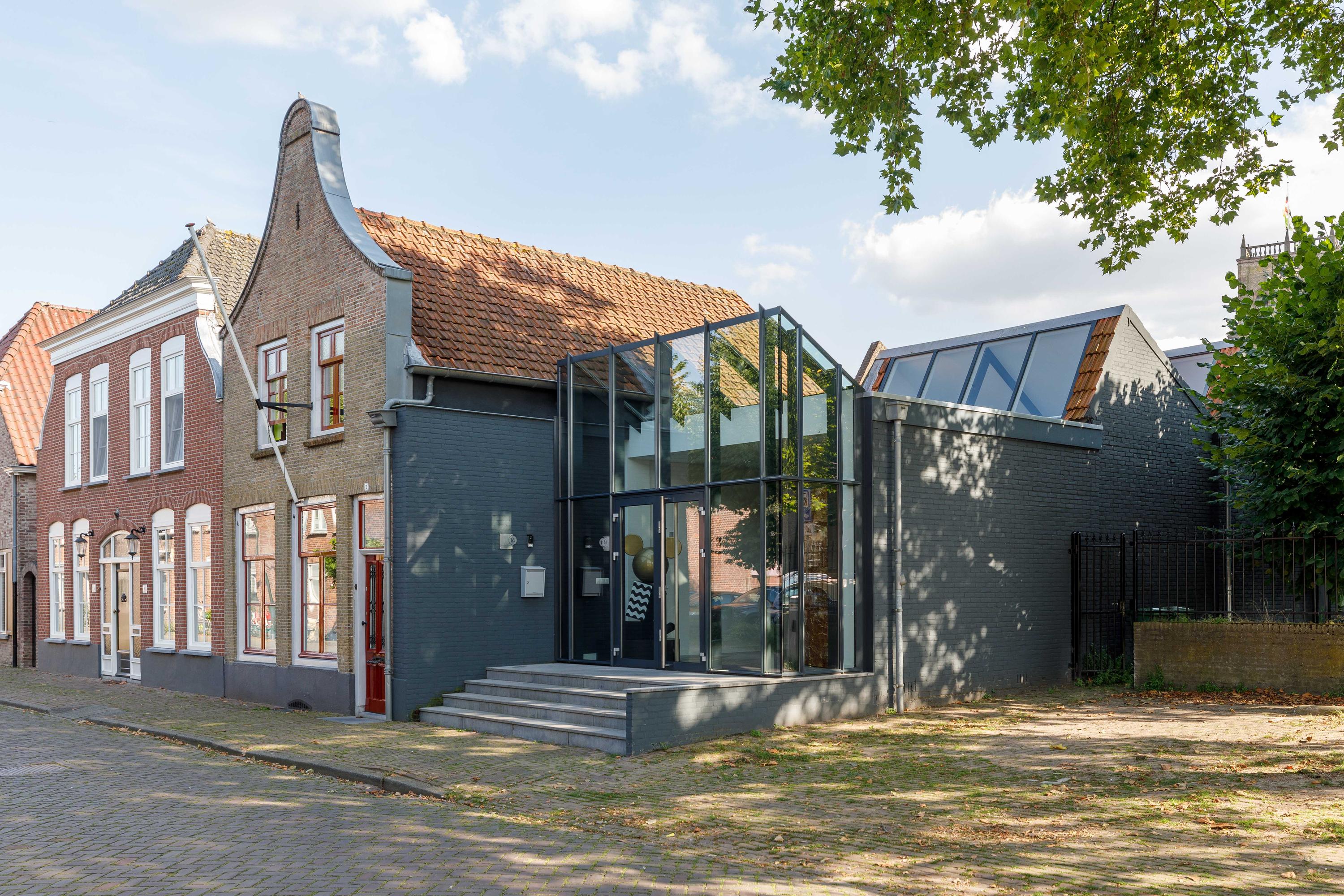 Tussenwoning te koop: Haven 14, Geertruidenberg
