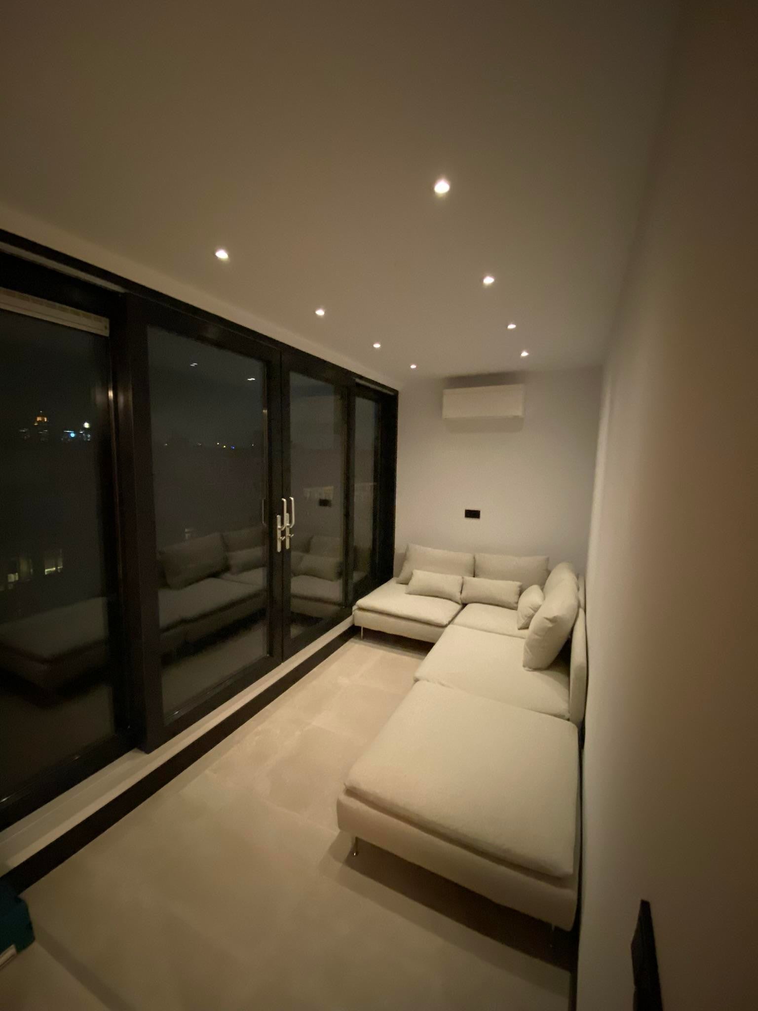 Woning te huur: Europaplein, Amsterdam