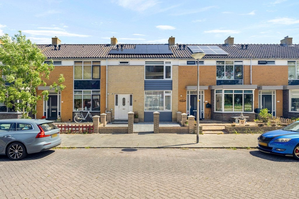 Huis Zeeloodsenlaan 99 in Den Helder