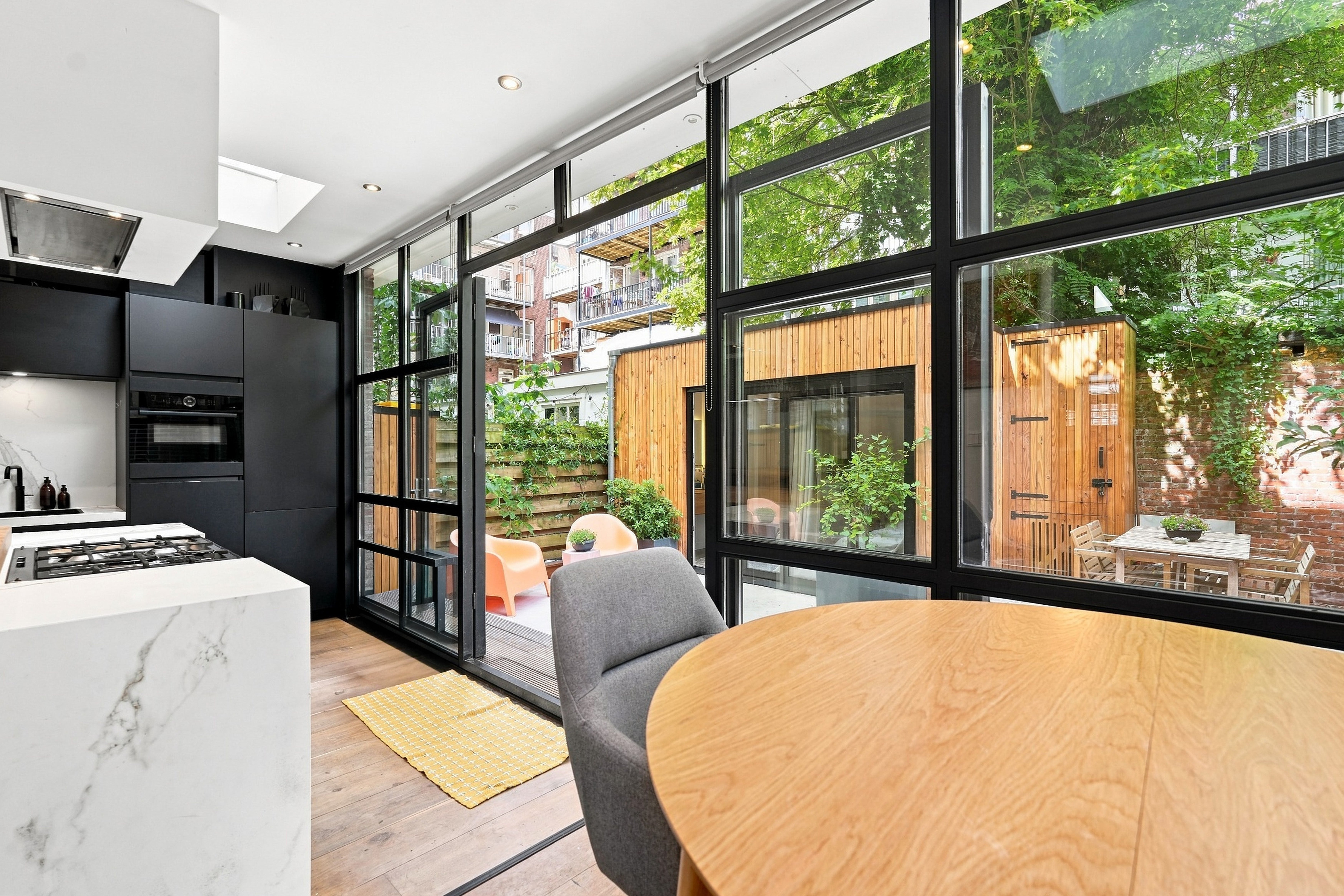 Appartement te huur: Eerste Helmersstraat 210H, Amsterdam