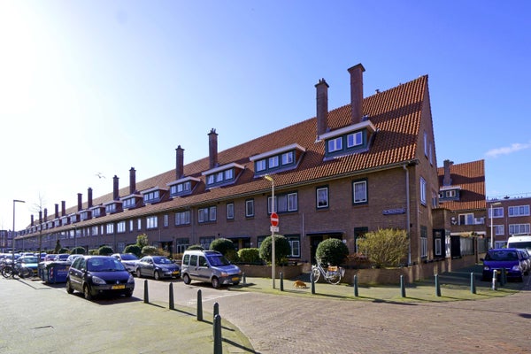 Appartement De Réaumurstraat 42 in Den Haag