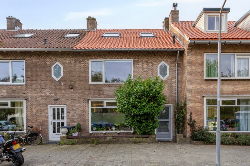 Te huur Huis Cornelis van der Lijnlaan in Haarlem