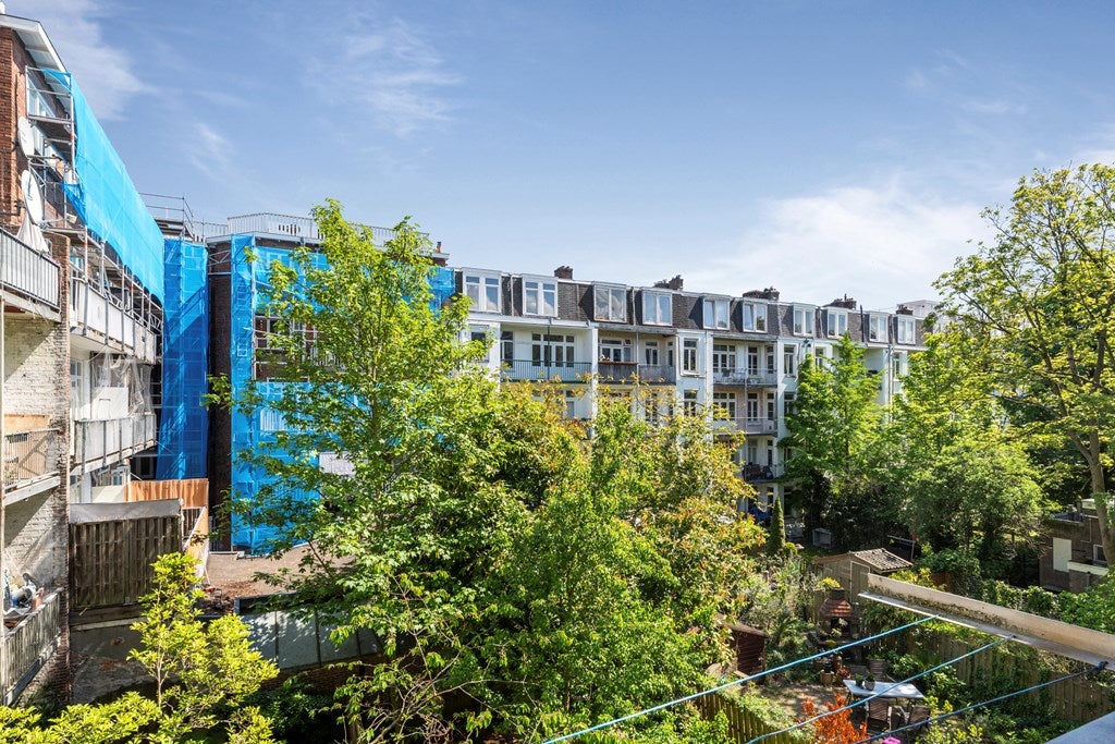 Te huur Appartement Admiraal De Ruijterweg 160 2 in Amsterdam