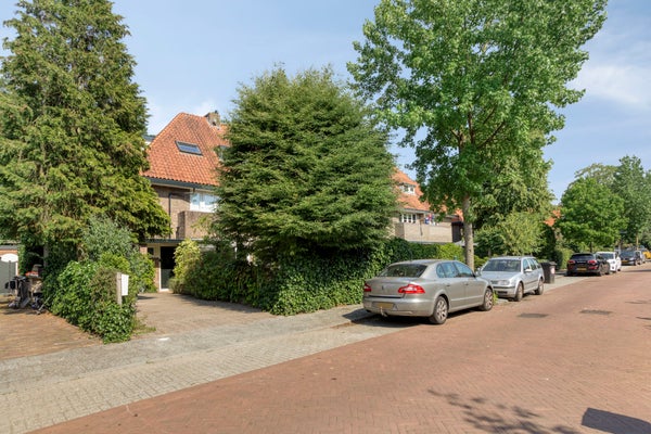 Huis Lothariuslaan in Bussum