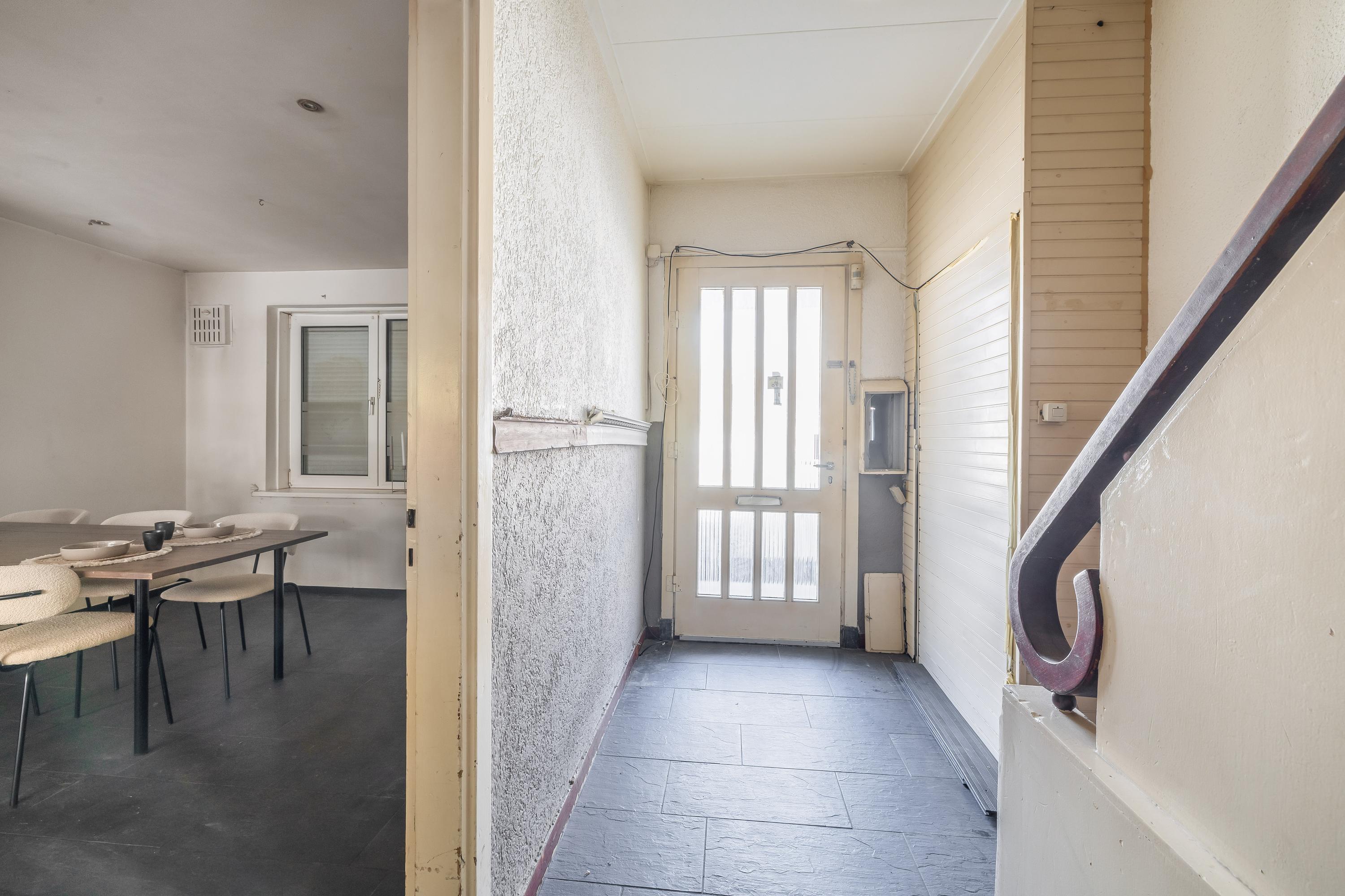 Tussenwoning te koop: Schaesbergerweg 172, Heerlen
