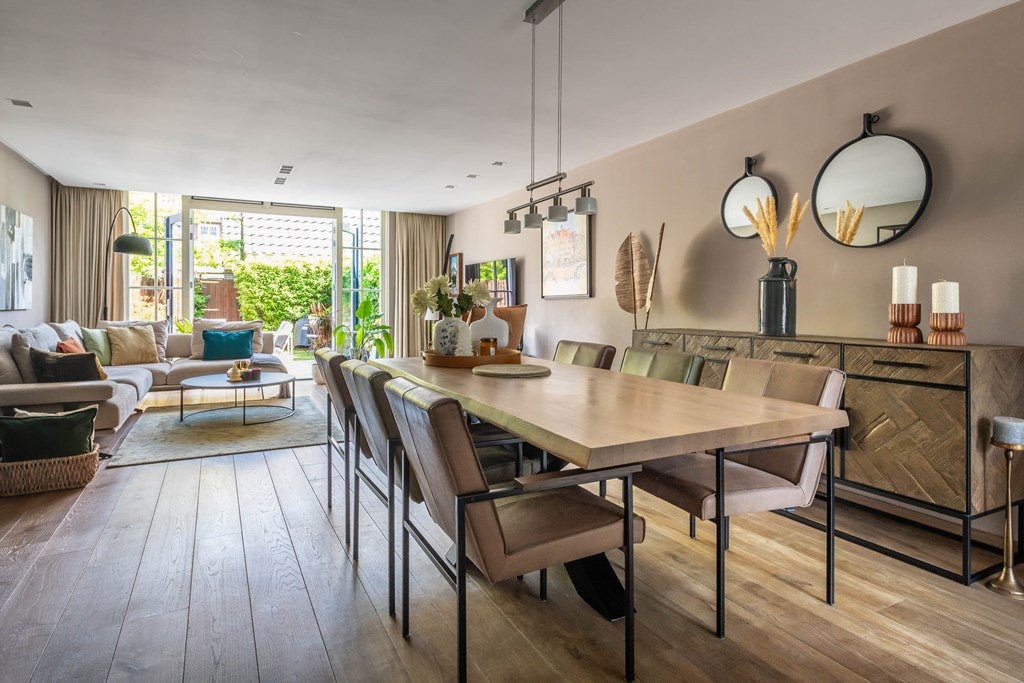 Tussenwoning te huur: Middachten 8, Amstelveen
