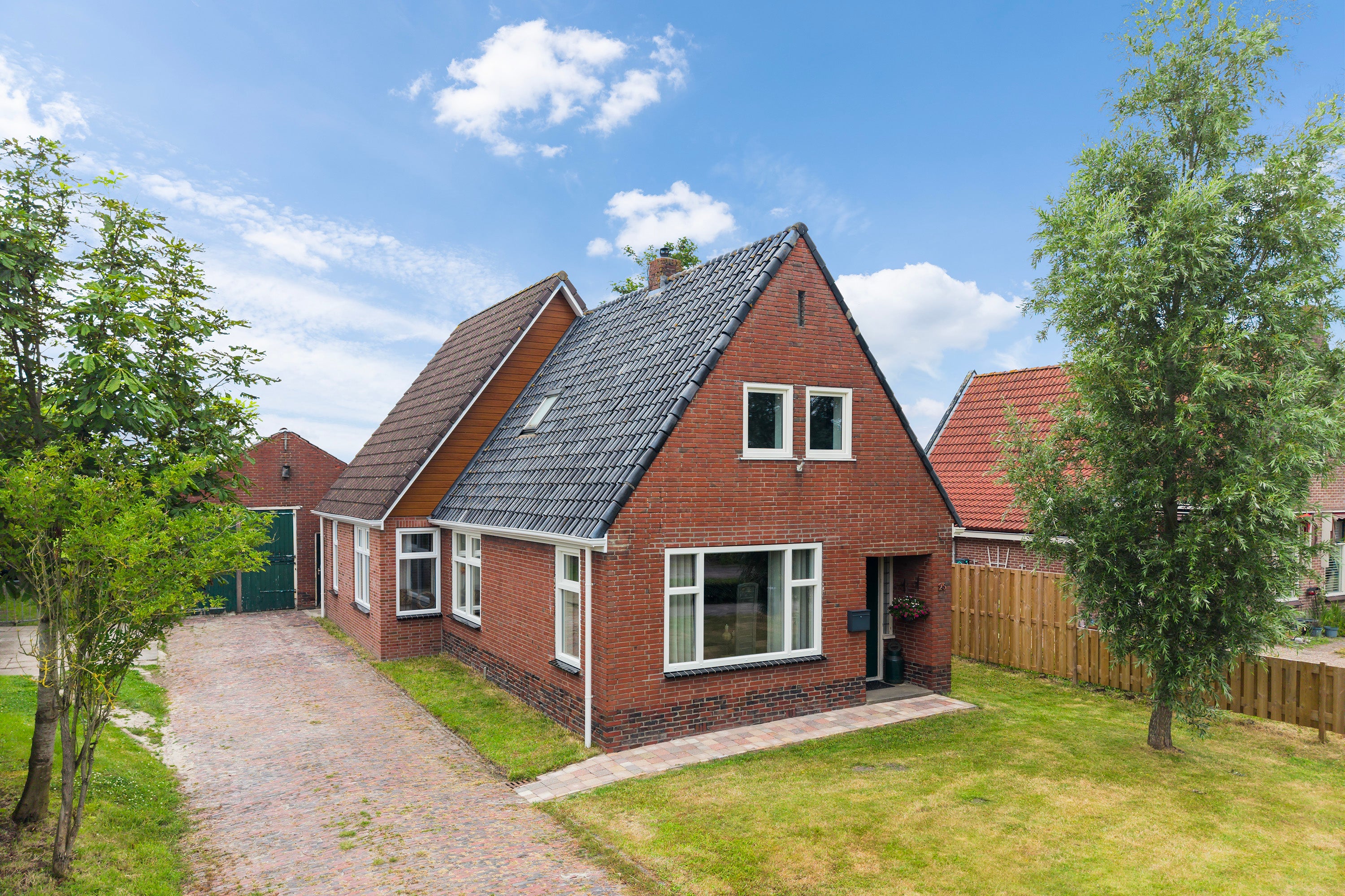 Vrijstaande woning te koop: Siercksmawei 25, Nijewier
