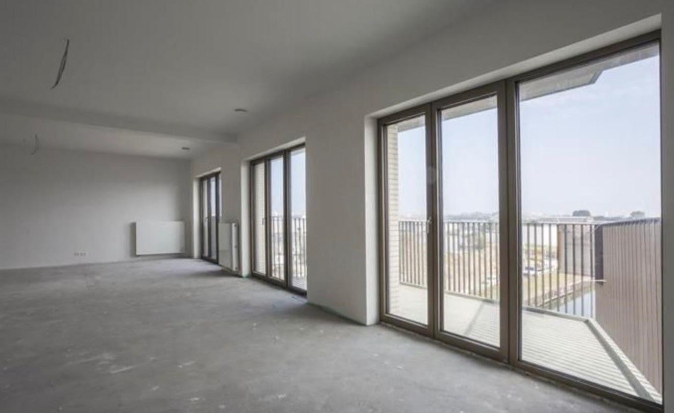 Flat Landzijde