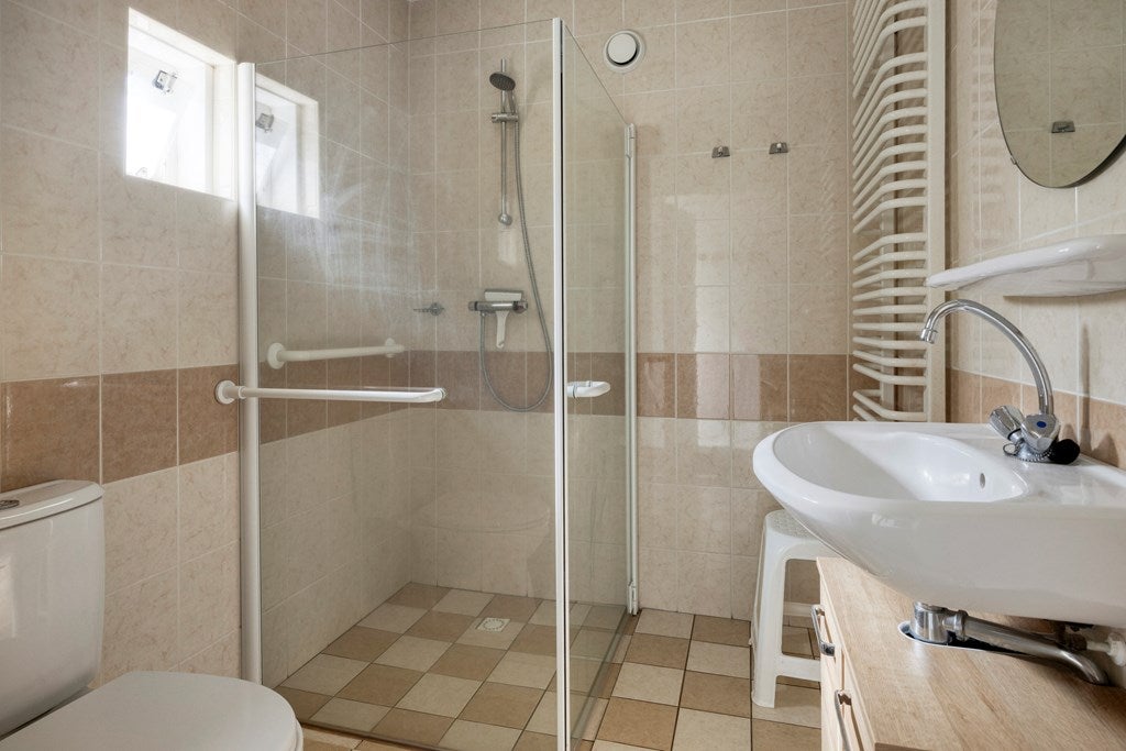 Vrijstaande woning te koop: Binnenweg 12-70, Paasloo