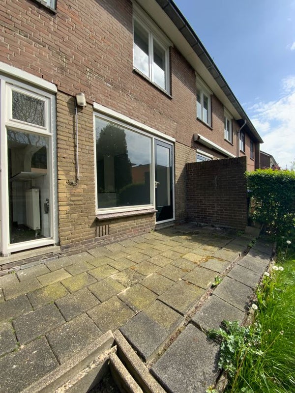 House for rent Reggestraat 9, Dordrecht for €1,095