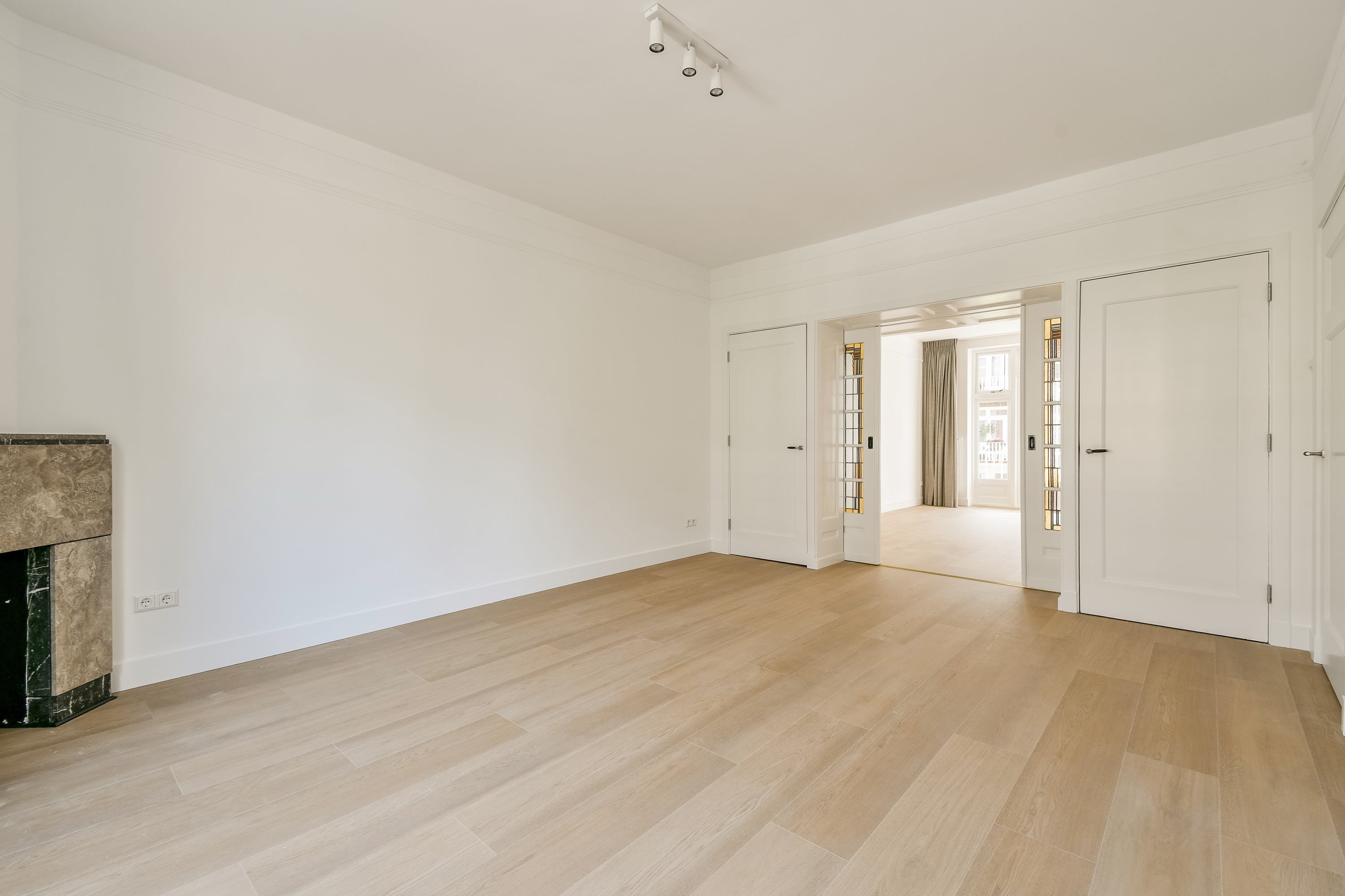 Woning te huur: Stadionweg, Amsterdam