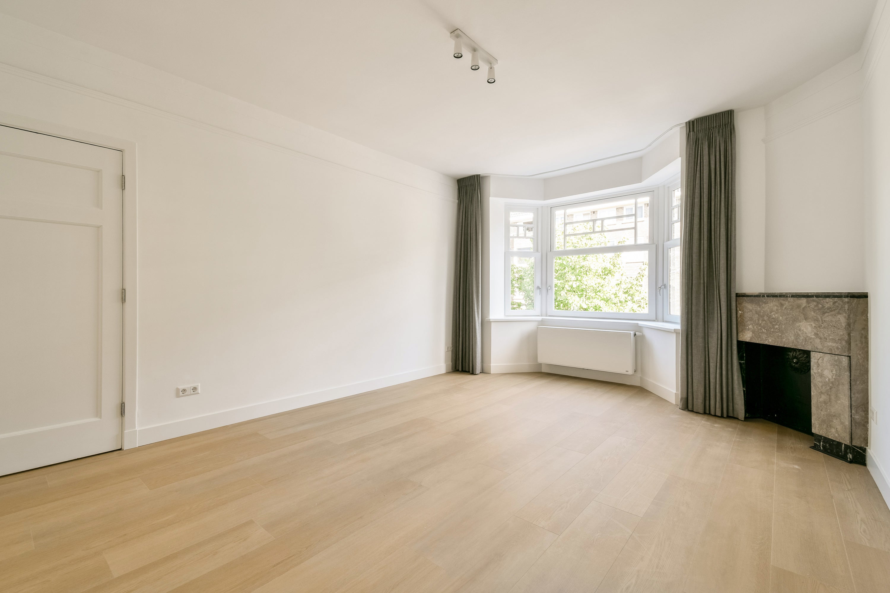 Woning te huur: Stadionweg, Amsterdam