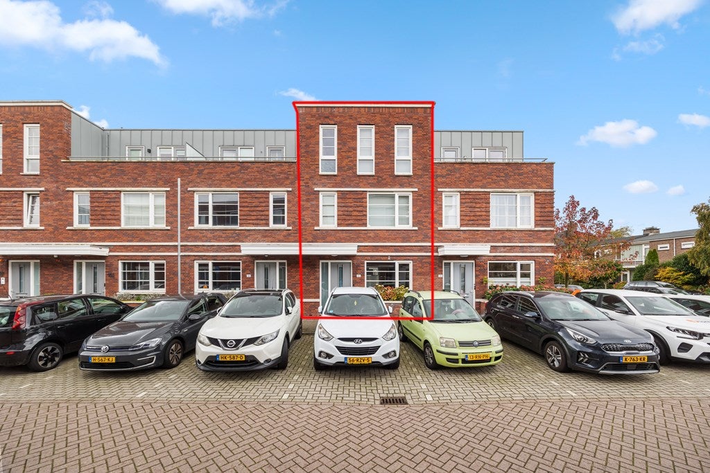 Huis Mariënpark 155 in Leidschendam