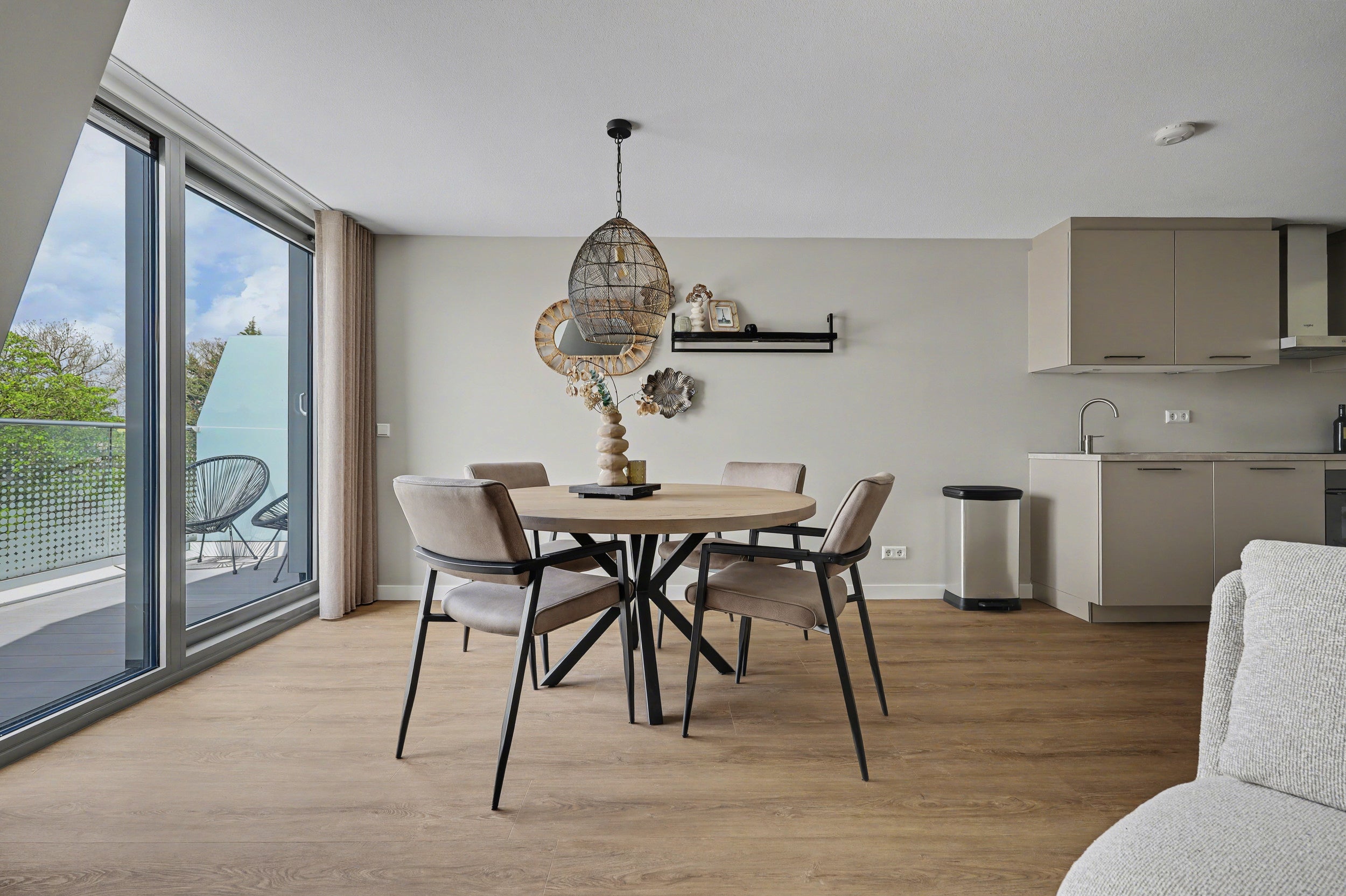 Appartement te huur: Stationsweg 5D, Sliedrecht