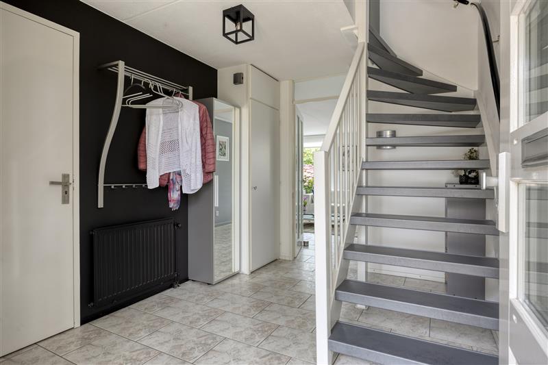 Hoekwoning te koop: Leguaanstraat 2, Almere