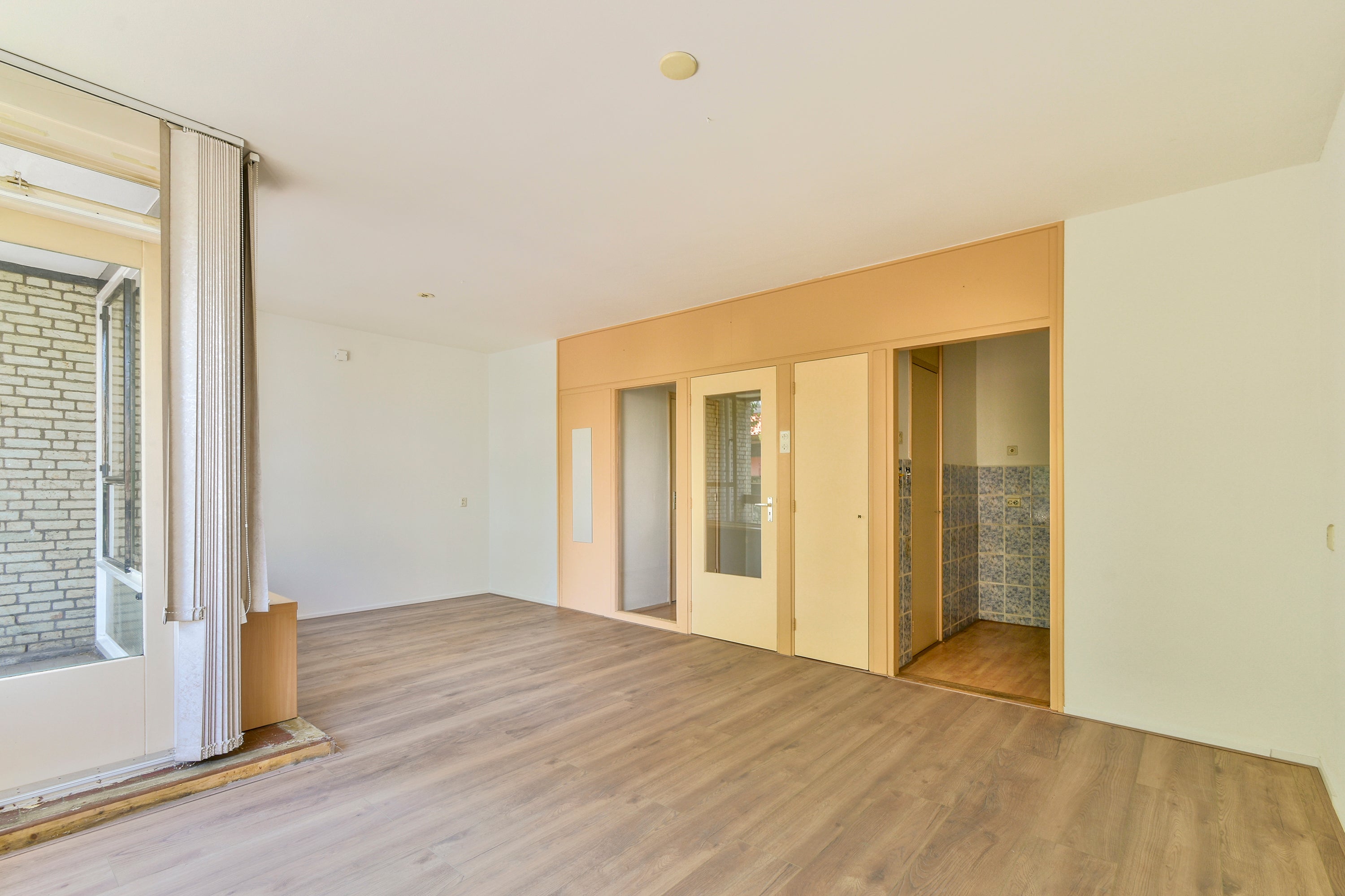 Studio te koop: Granadoslaan 46, Rotterdam