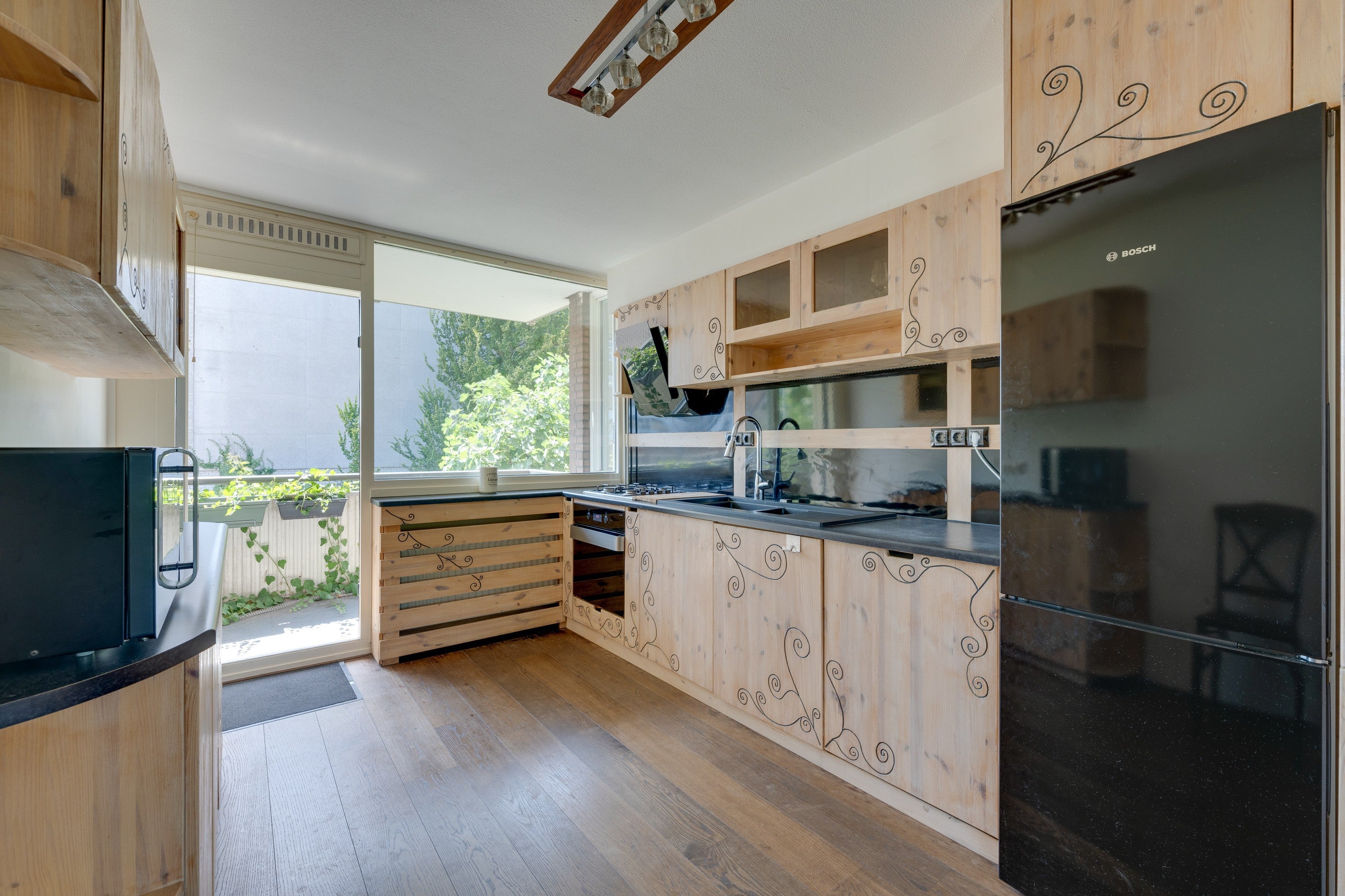 Appartement te koop: Haarlemmerweg 477, Amsterdam