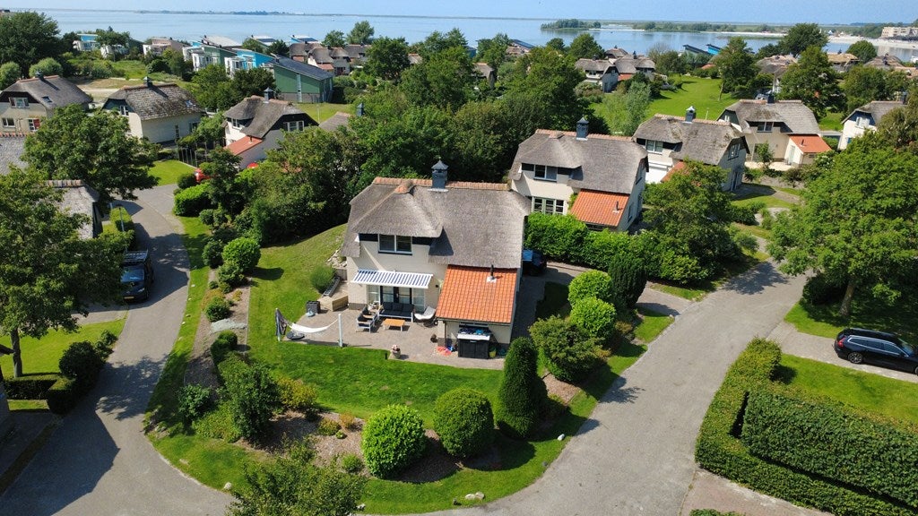 Huis Zwanenbalg 34 in Makkum