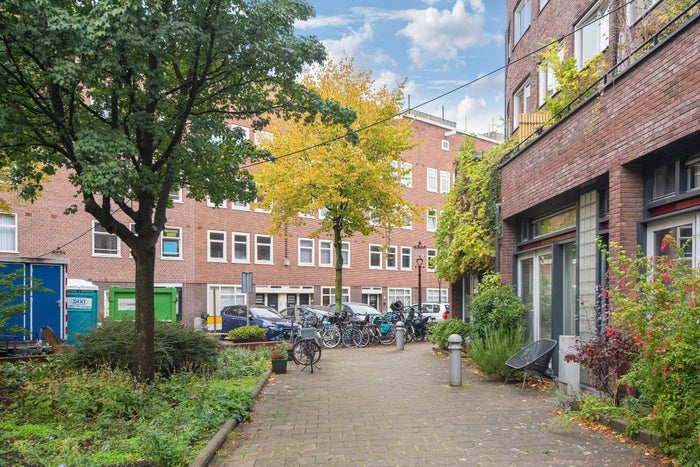 Te huur: Appartement De Kempenaerstraat 72 2 in Amsterdam