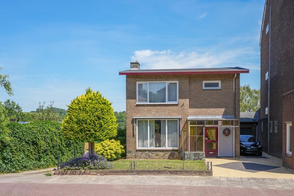 Huis Strucht 54 in Schin op Geul