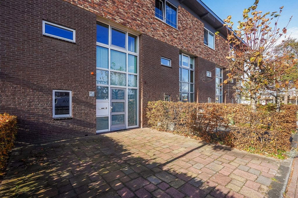 Tussenwoning te koop: Renzo Pianolijn 13, Zoetermeer