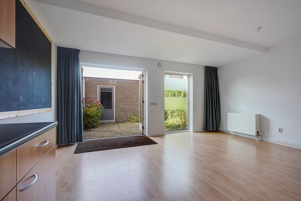 Tussenwoning te koop: Renzo Pianolijn 13, Zoetermeer