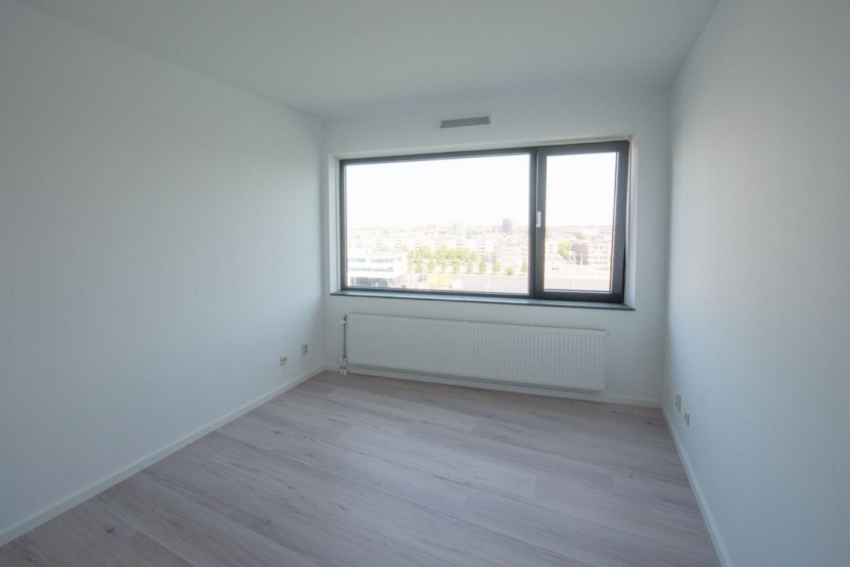 Appartement te huur: Lloydkade 759, Rotterdam