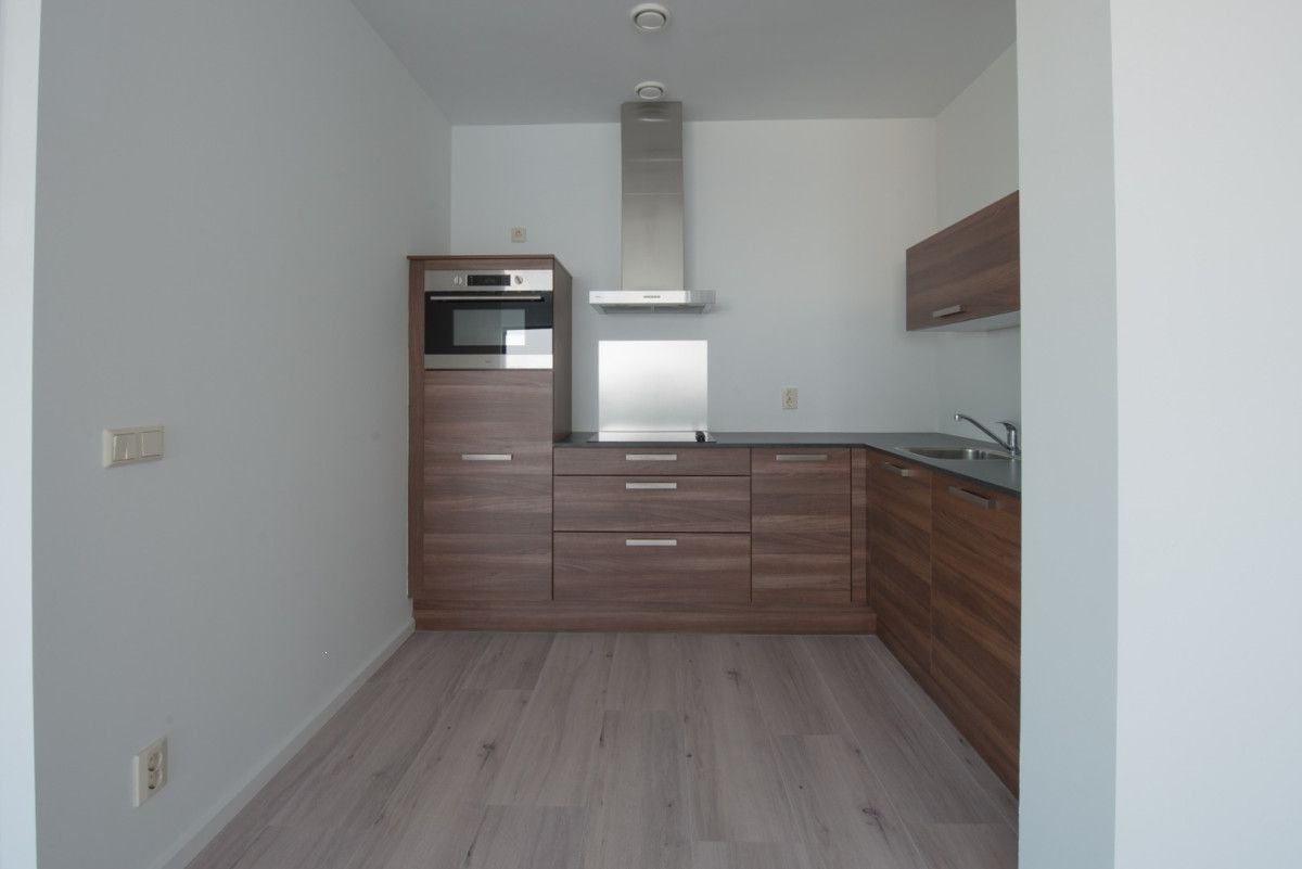 Appartement te huur: Lloydkade 759, Rotterdam