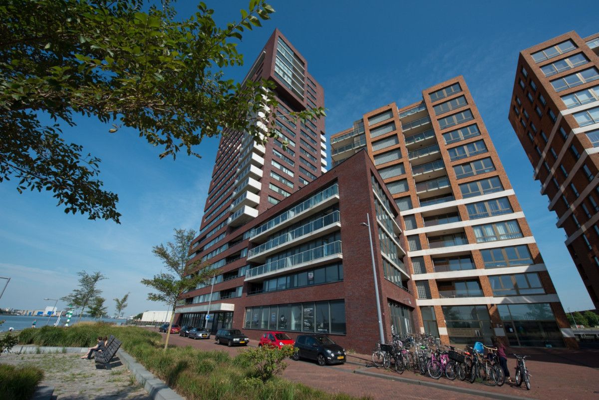 Flat Lloydkade 759