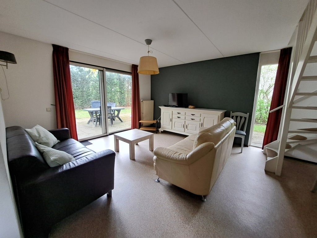 Woning te huur: Haspelstraat, Hoeven