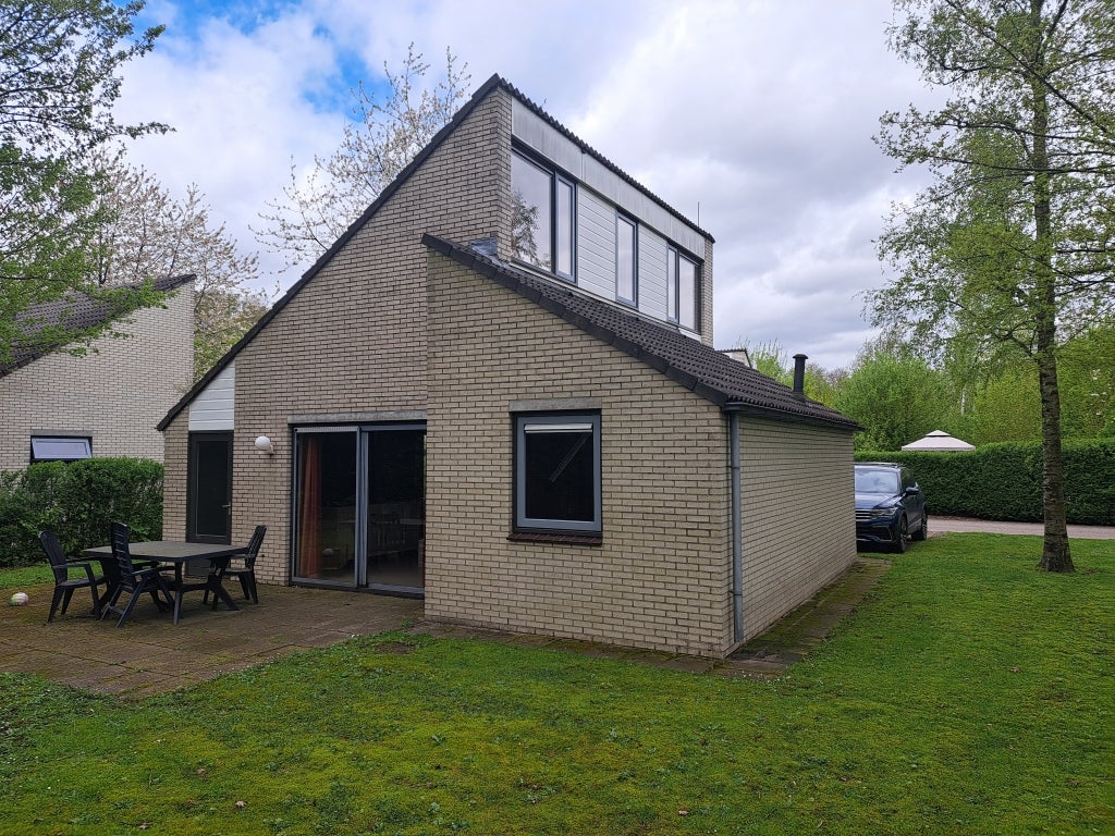 Woning te huur: Haspelstraat, Hoeven