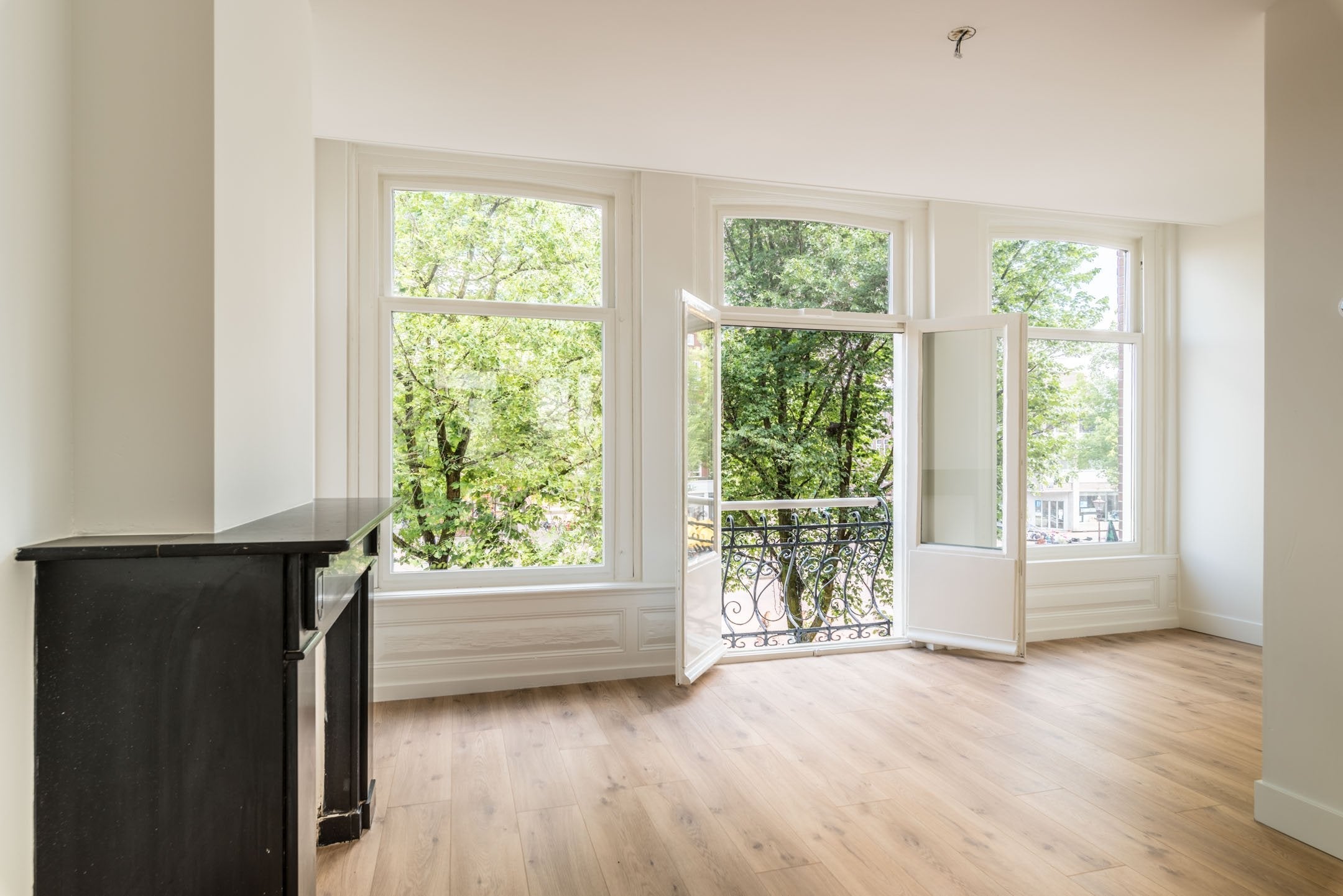 Te huur Appartement Haarlemmerplein in Amsterdam