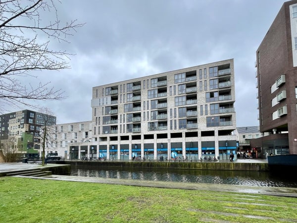 Kralendijkkade, Leiden