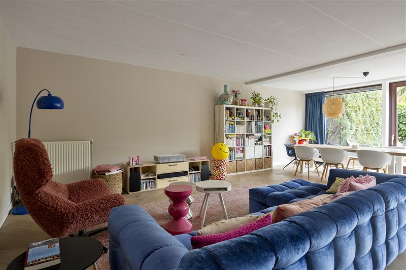 Tussenwoning te koop: Diadeemstraat 74, Almere
