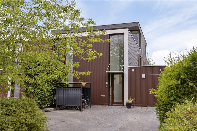 Tussenwoning te koop: Diadeemstraat 74, Almere