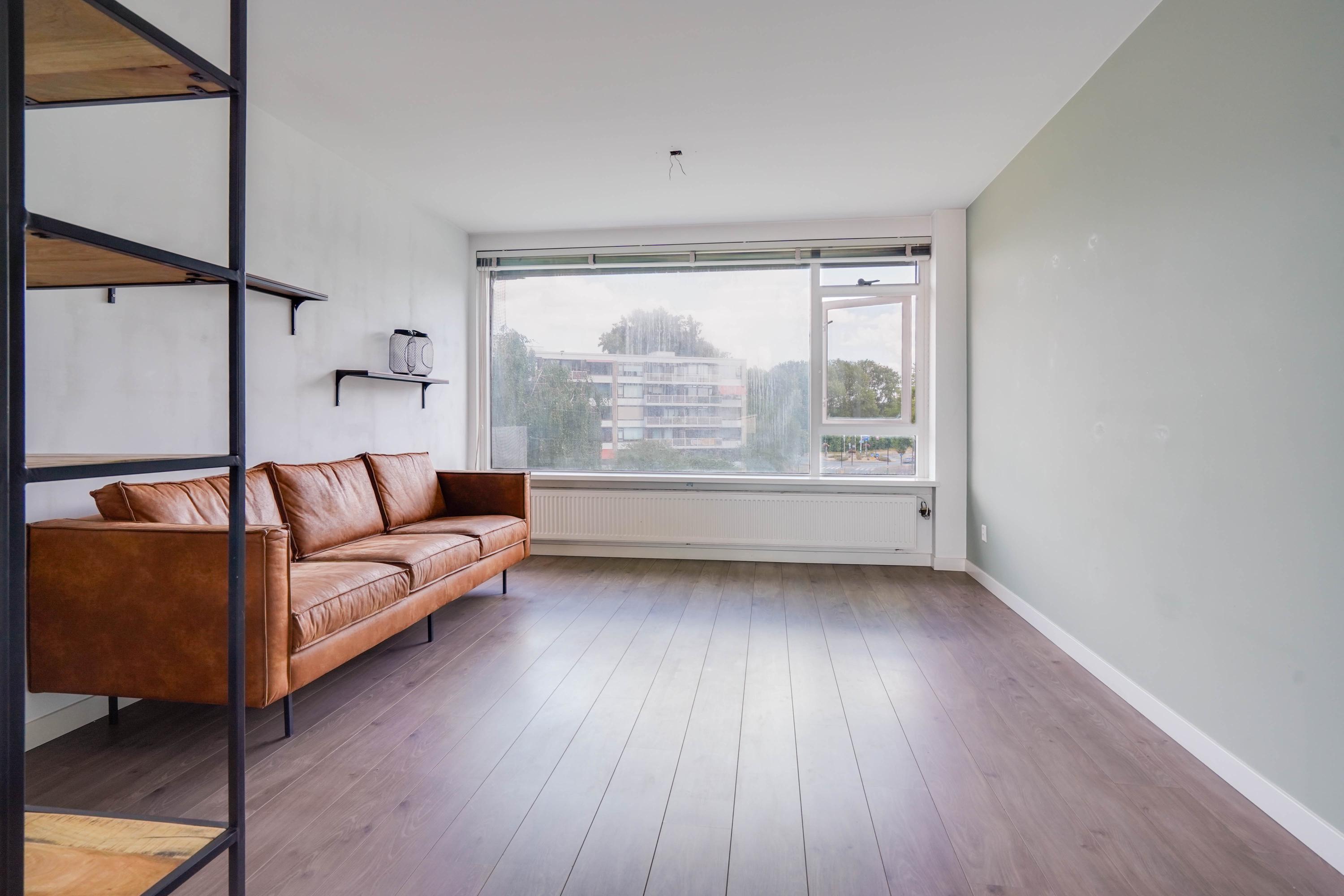 Appartement te koop: mr. L.A. Kesperweg 5D, Vlaardingen