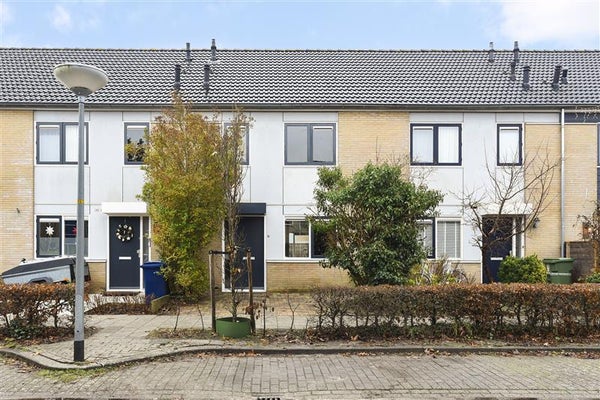 Formuleren Kust Riskant Huis te koop Buffelstraat 18 in Almere voor € 350.000