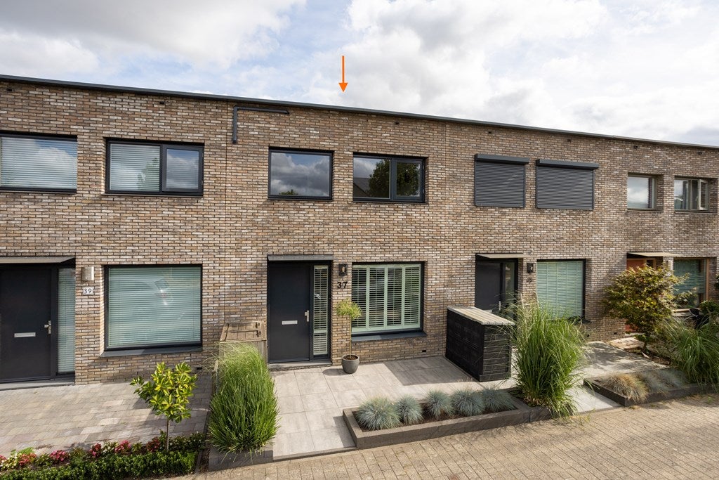 Huis Brouwershavenstraat 37 in Berkel en Rodenrijs