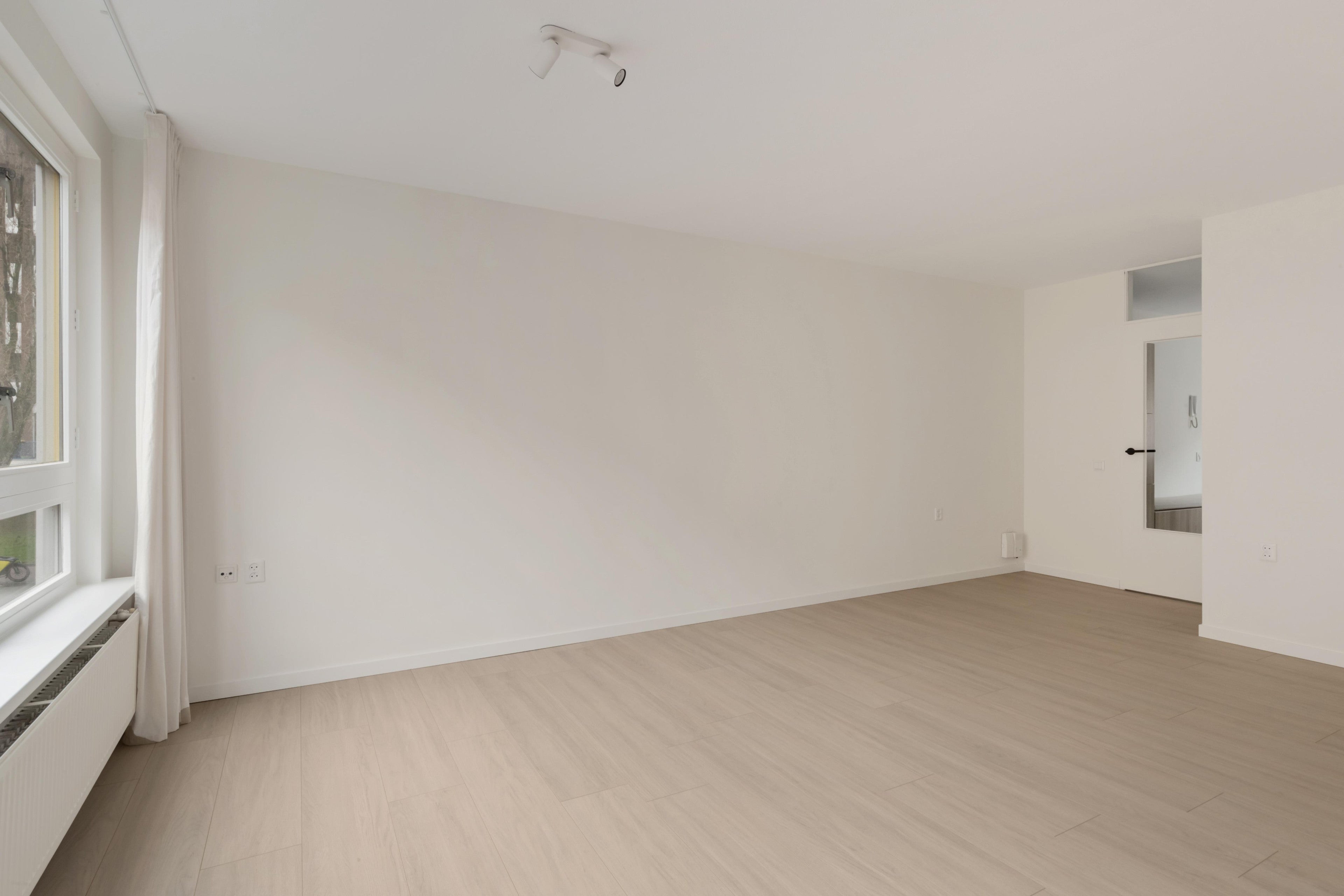 Appartement te huur: Jan Boterenbroodstraat 76, Amsterdam