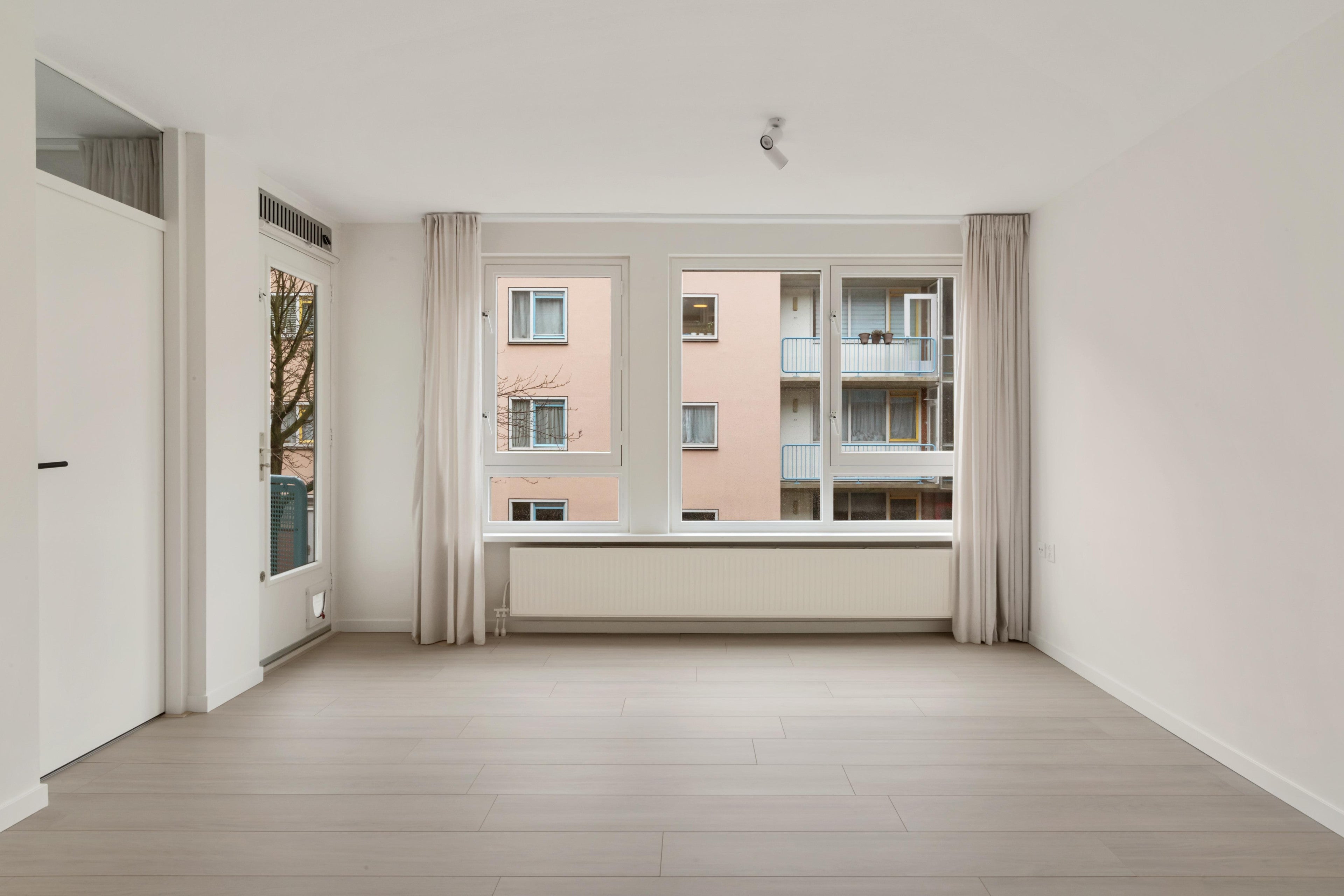Appartement te huur: Jan Boterenbroodstraat 76, Amsterdam
