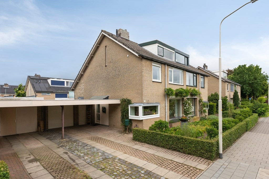 Huis Randwijksingel 129 in Malden