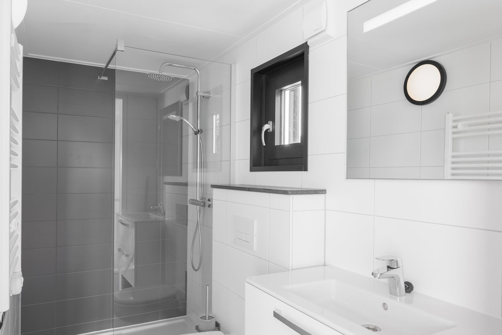 Vrijstaande woning te koop: Buitengronden 7-43, Zwartewaal