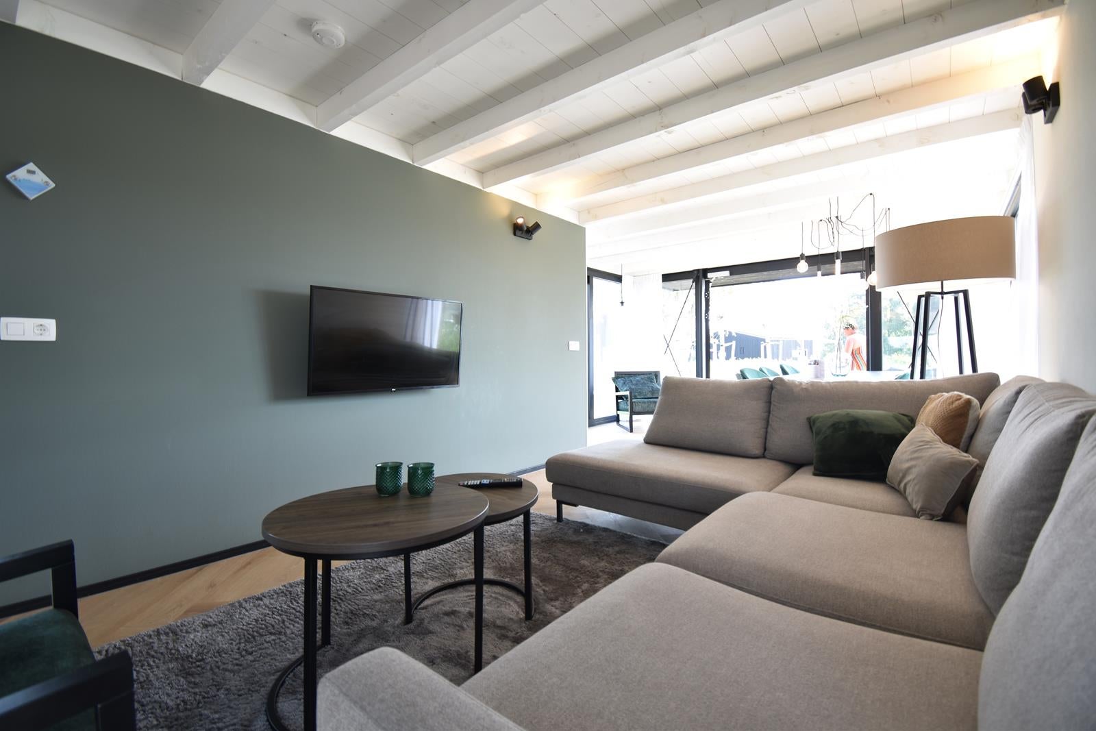Vrijstaande woning te koop: Buitengronden 7-43, Zwartewaal