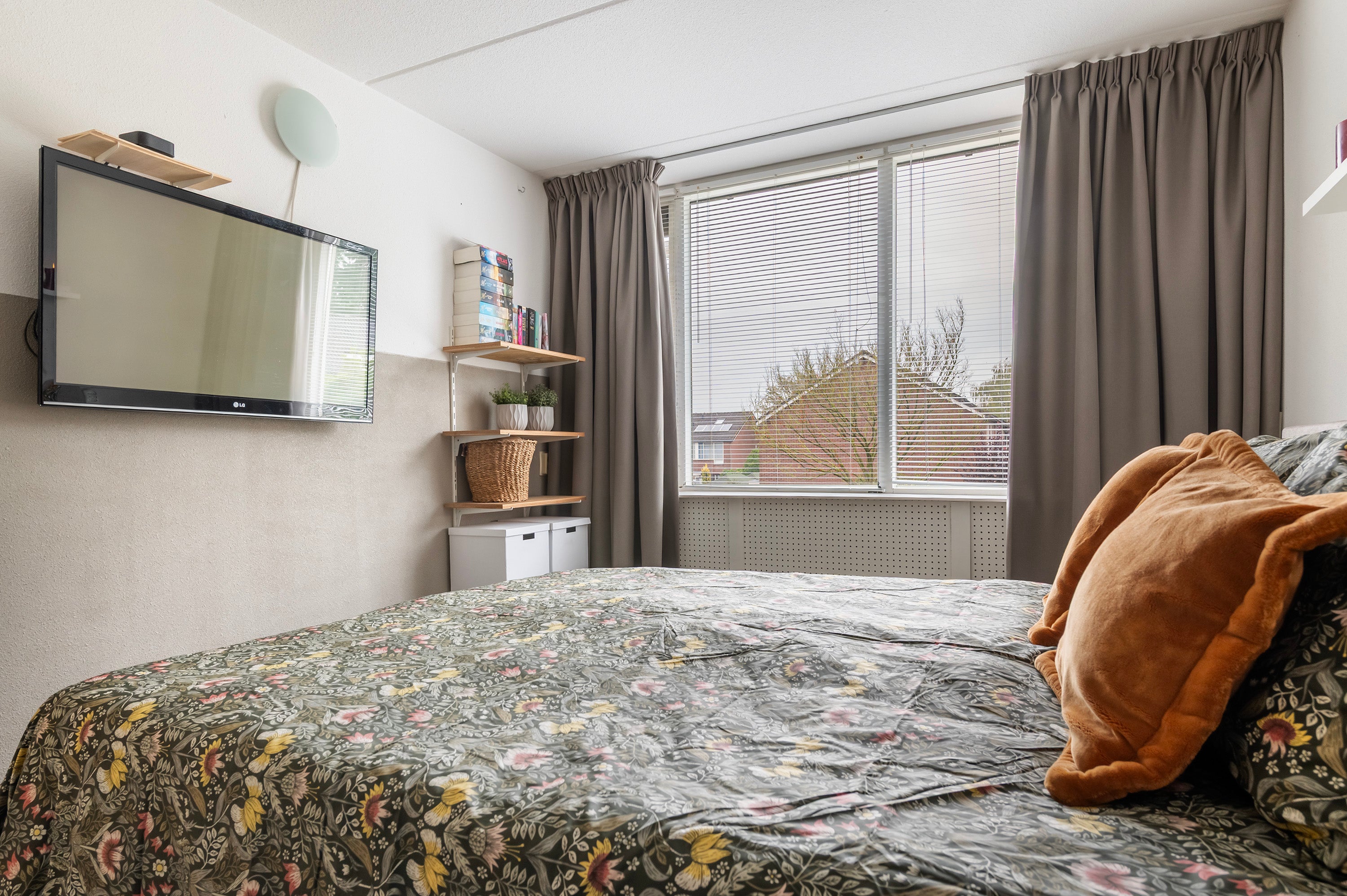 Tussenwoning te koop: Kuyperstraat 3, Groenlo