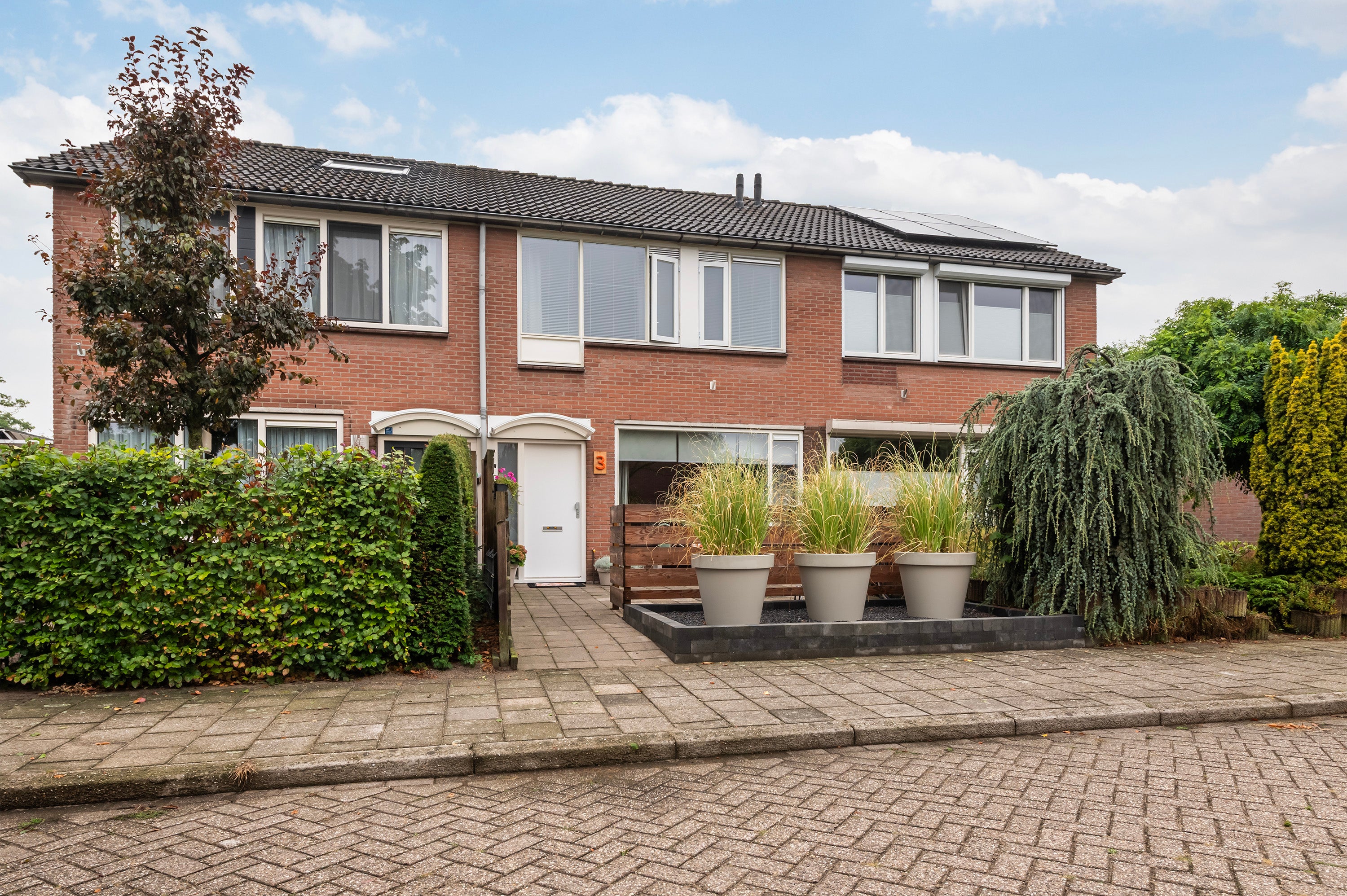 Tussenwoning te koop: Kuyperstraat 3, Groenlo